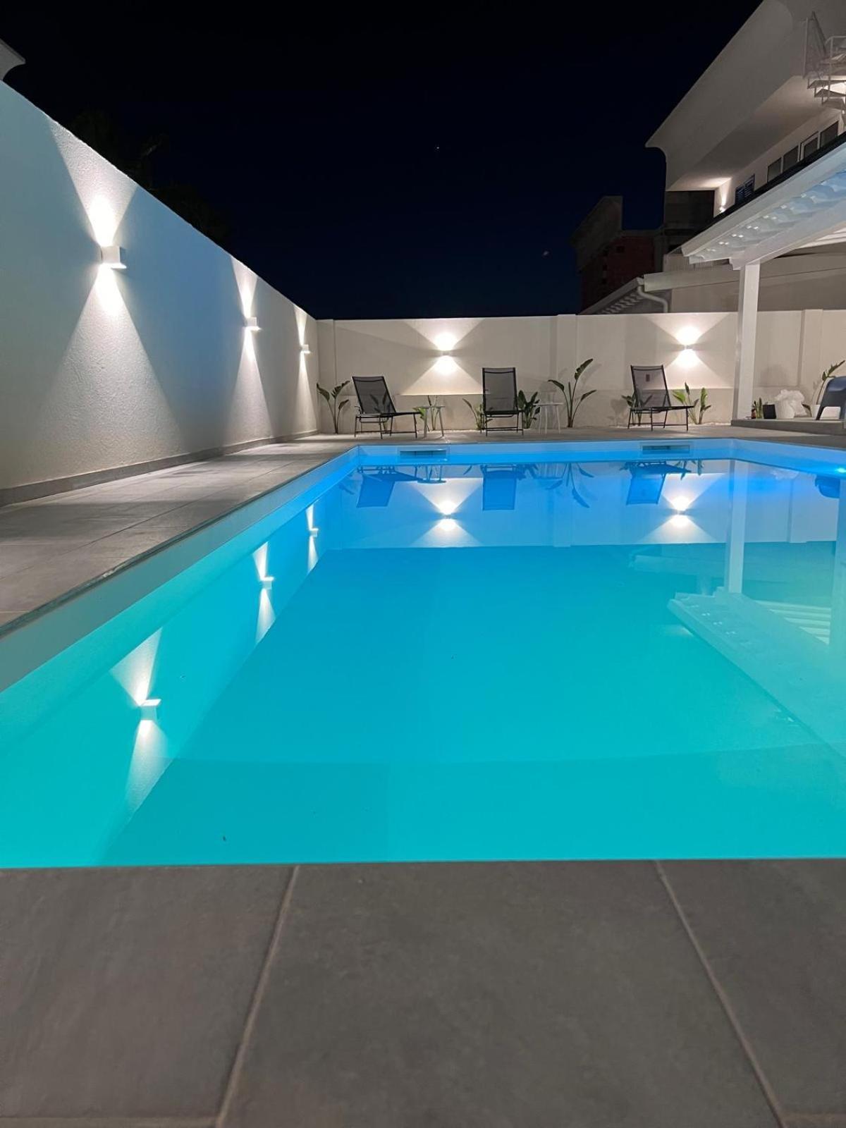Onda Bianca Luxury Apartments 雷阿尔蒙特 外观 照片