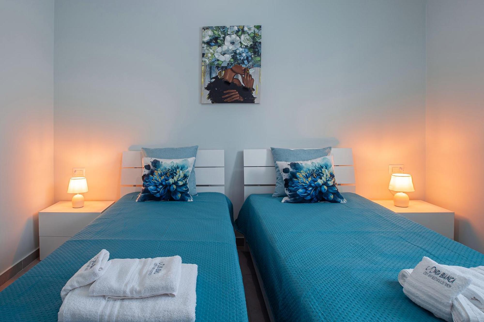Onda Bianca Luxury Apartments 雷阿尔蒙特 外观 照片