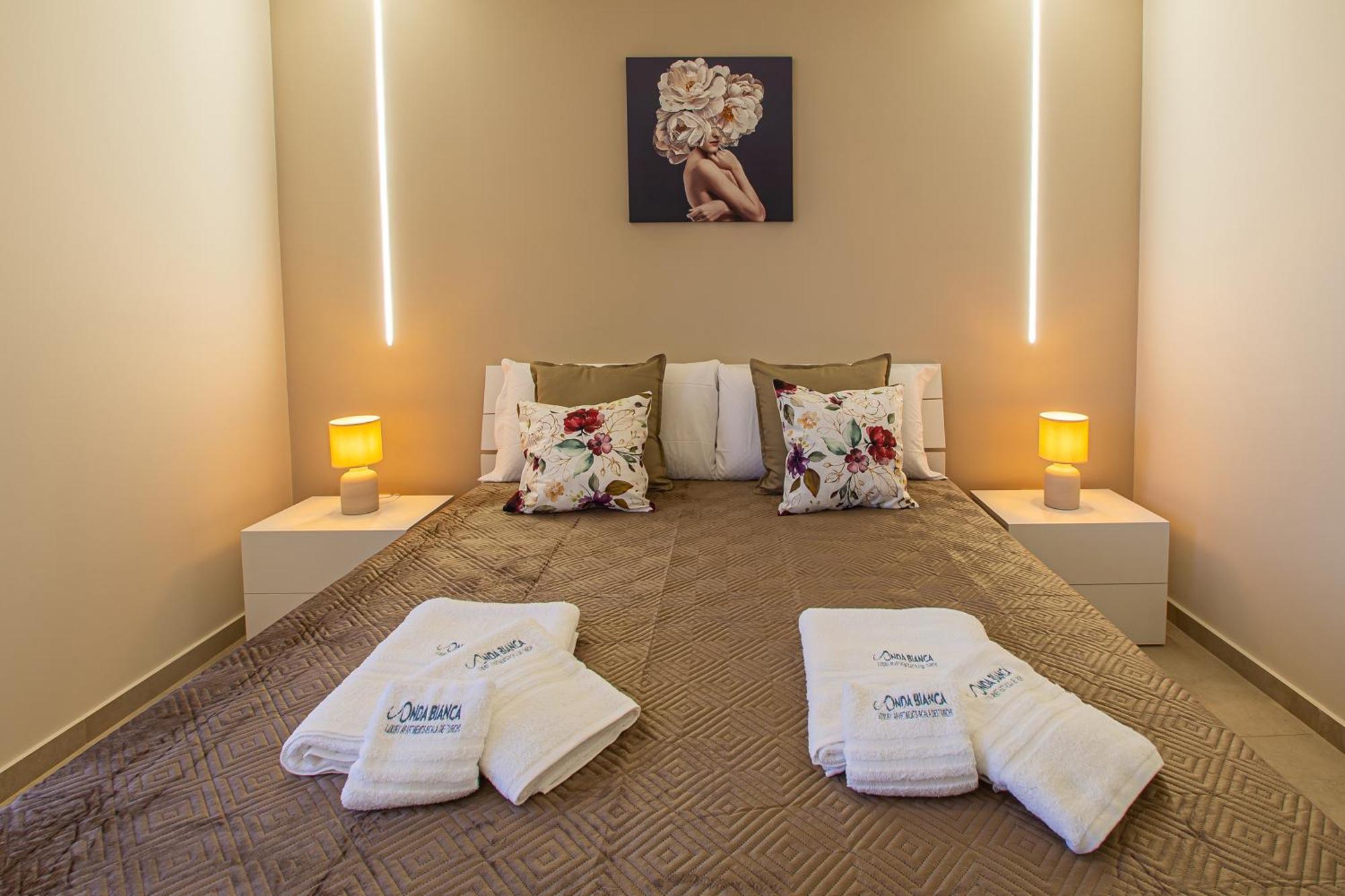 Onda Bianca Luxury Apartments 雷阿尔蒙特 外观 照片