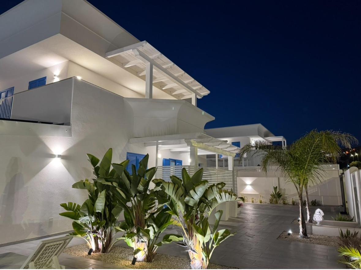 Onda Bianca Luxury Apartments 雷阿尔蒙特 外观 照片